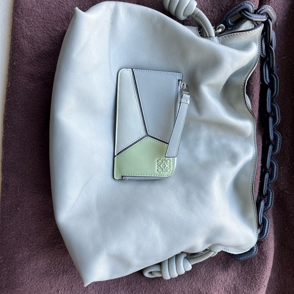 Medium Flamenco and Matching Cardholder